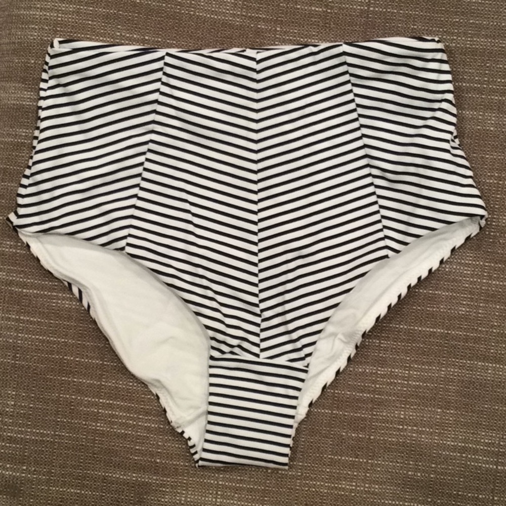 NWT High Waisted Bikini Bottom Black/White Stripe